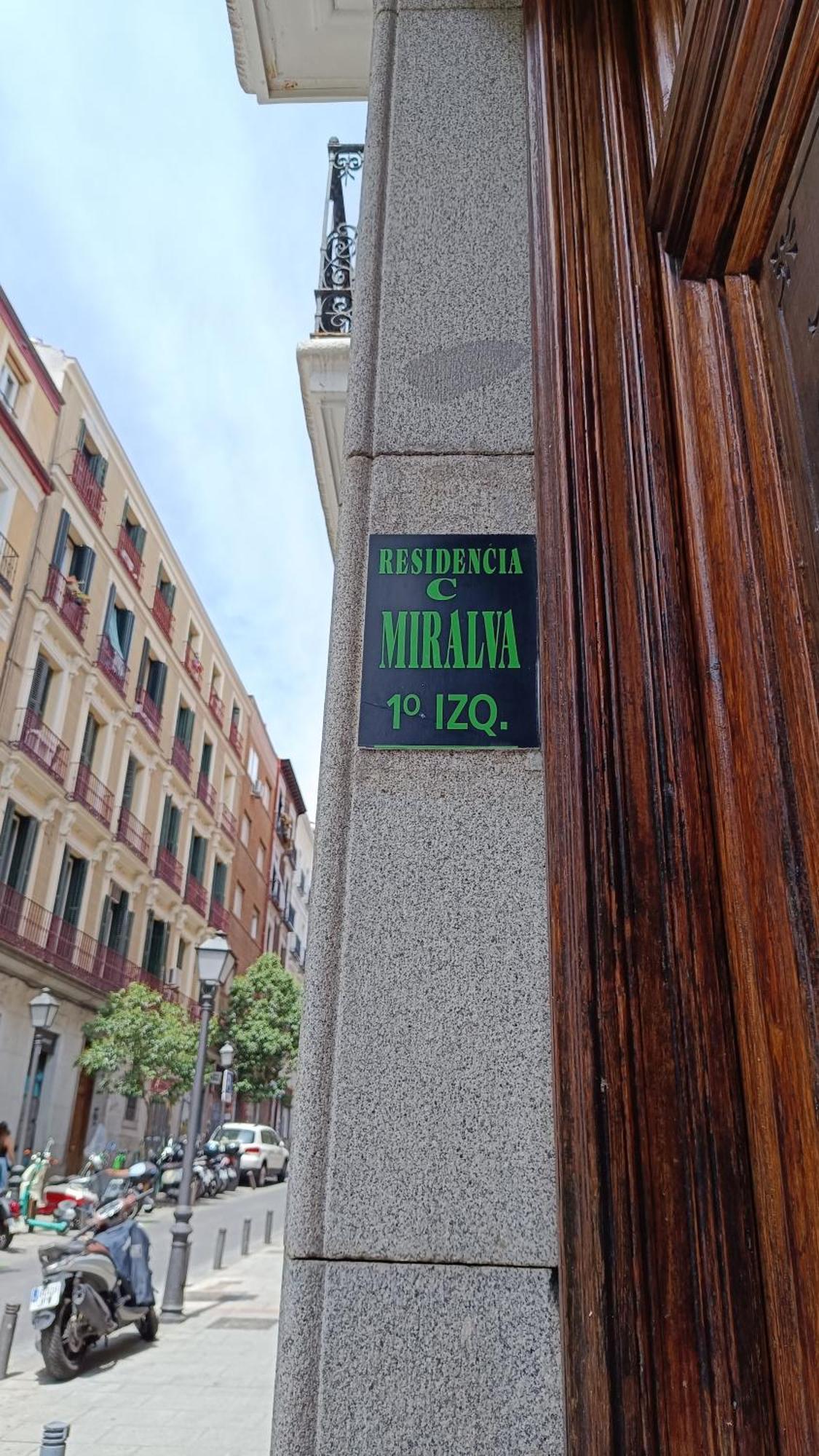 Hostal Miralva Madrid Kültér fotó