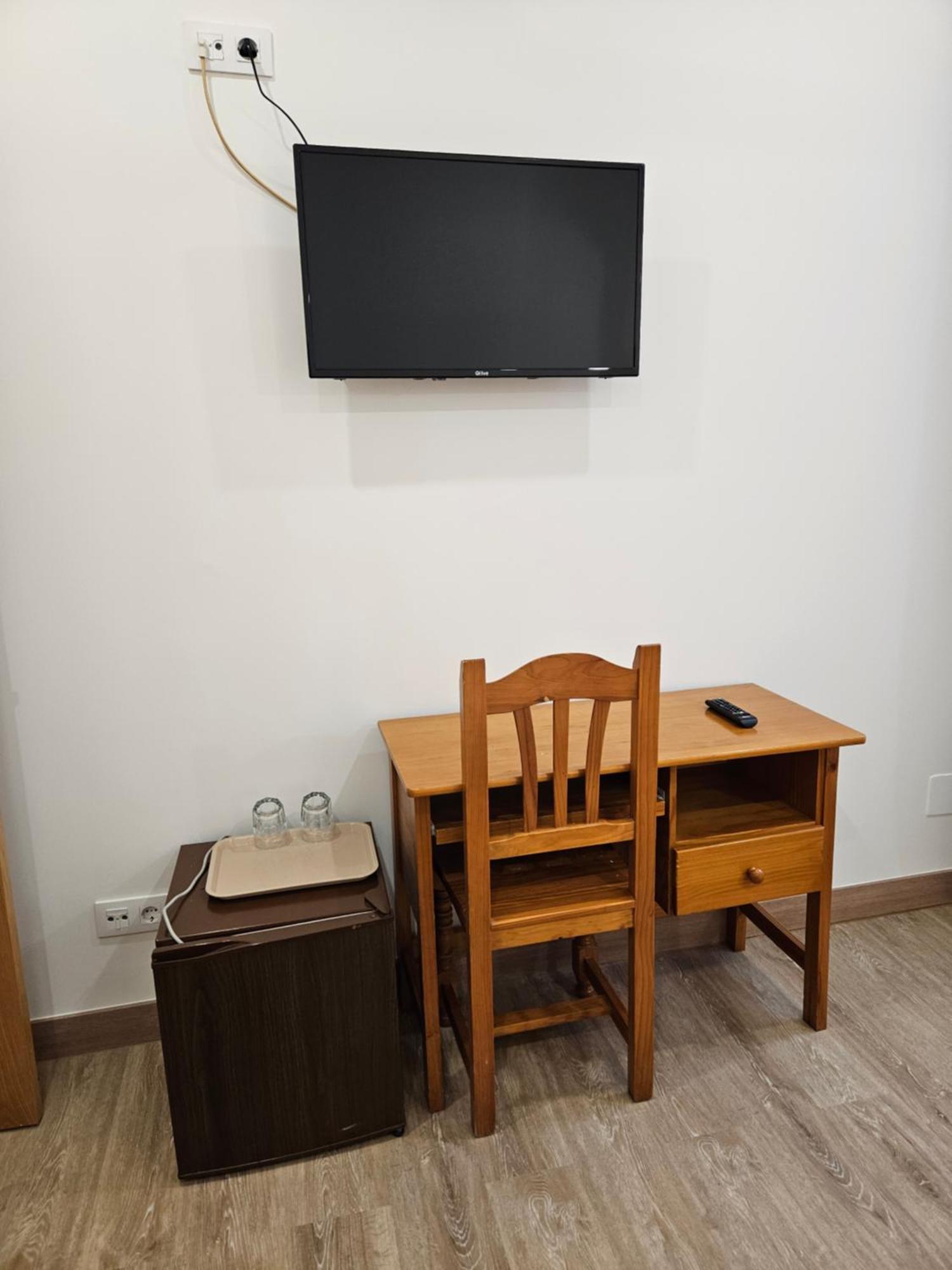 Hostal Miralva Madrid Kültér fotó
